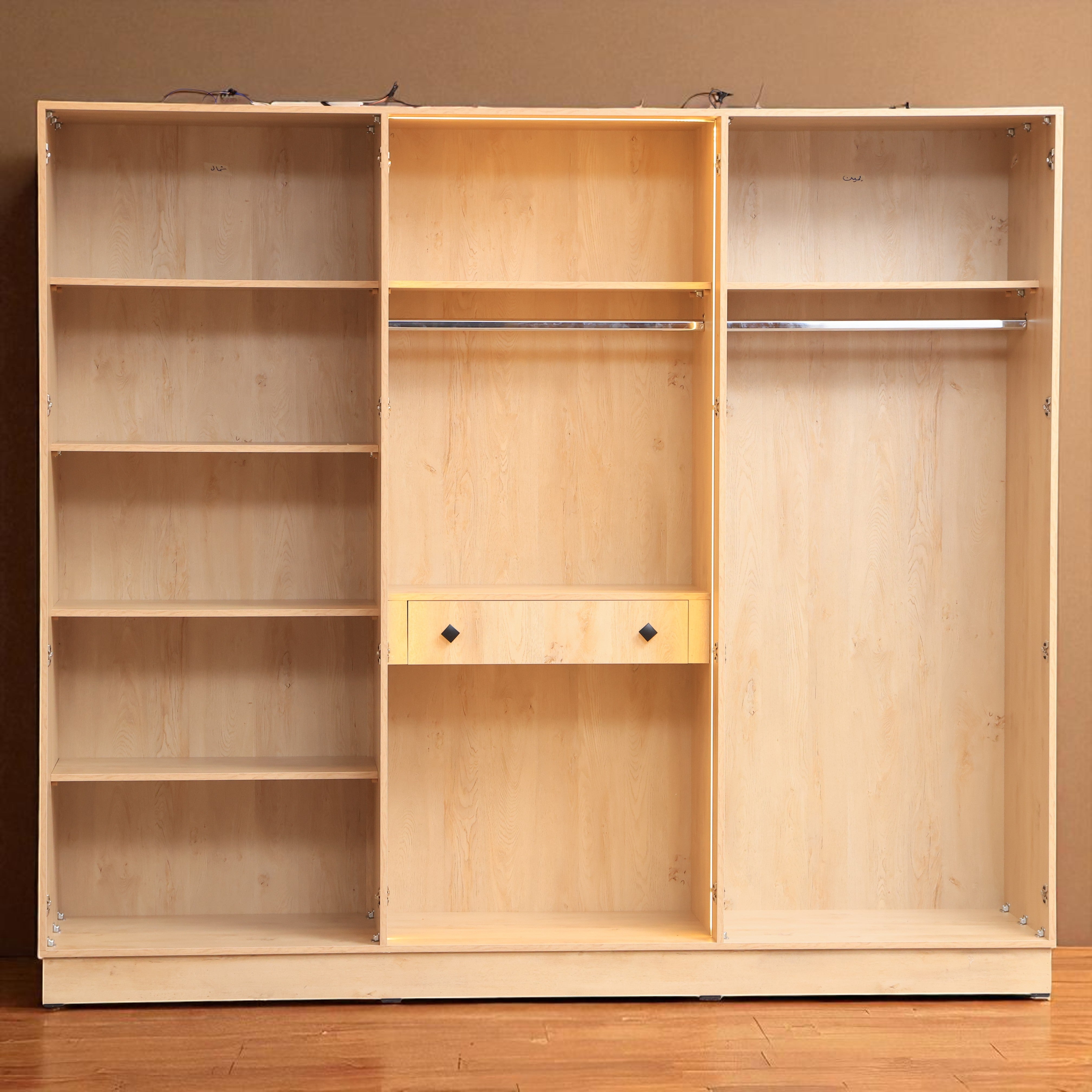 290 دولاب ماستر